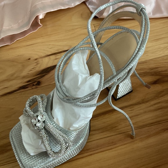 SOLD MACH & MACH platform silver heels - Picture 11 of 11